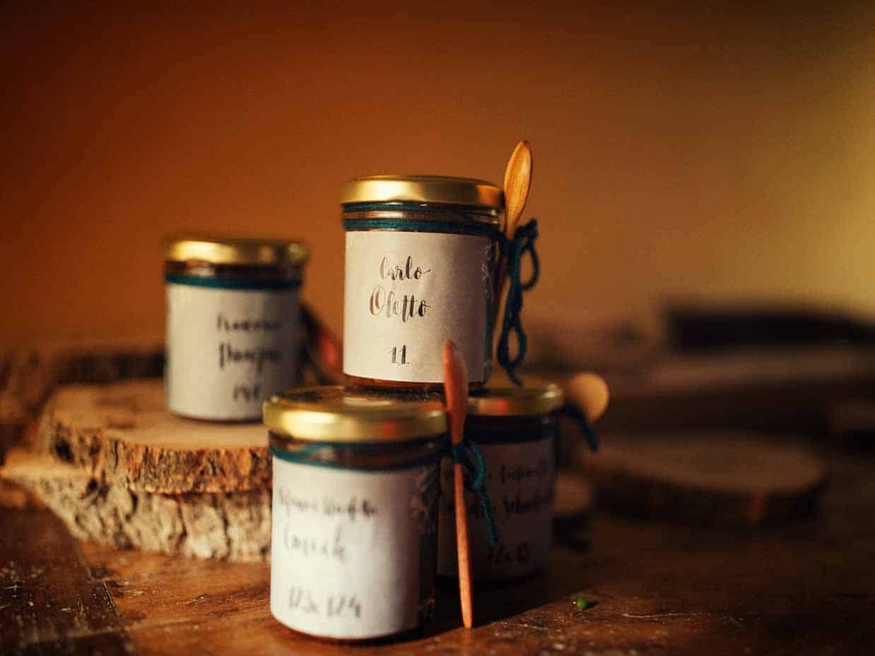 Home Scoiattolo Rosso 21 Bomboniere gastronomiche originali