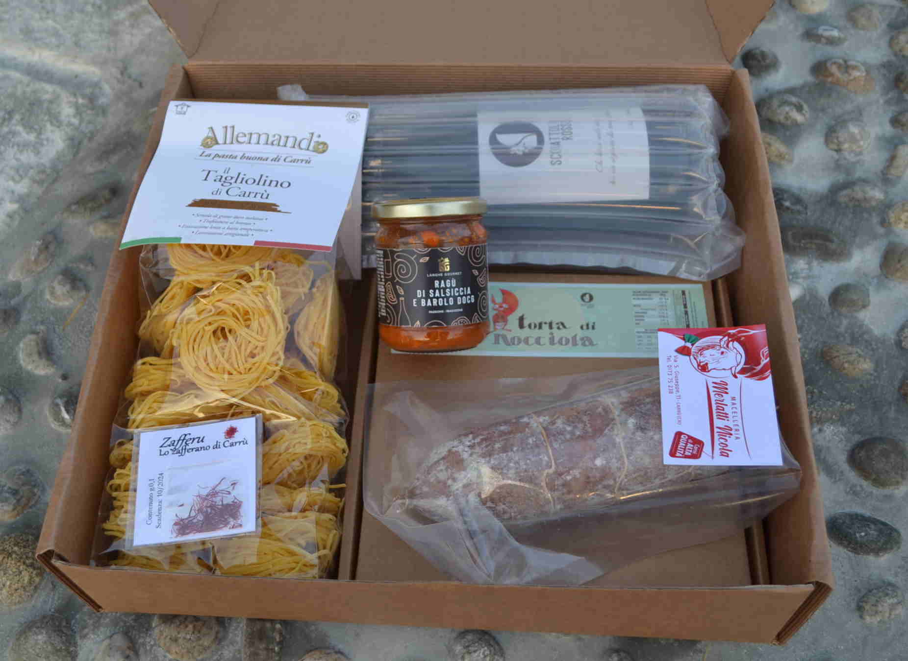 Home Scoiattolo Rosso 20 Carrù Box - Degustazione 6 prodotti tipici